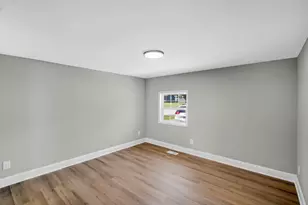 2933 W 38th Pl, Hobart, IN 46342 - Photo 8