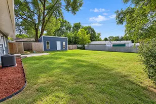 2933 W 38th Pl, Hobart, IN 46342 - Photo 26