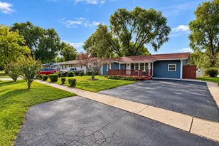 2933 W 38th Pl, Hobart, IN 46342 - Photo 22