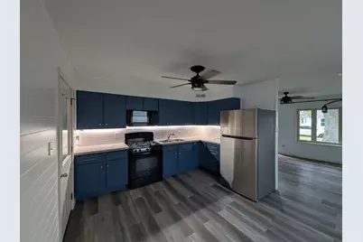 3401 E 21st Avenue, Lake Station, IN 46405 - Photo 4