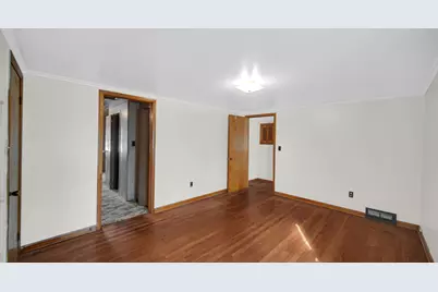 1942 S Colfax Street, Griffith, IN 46319 - Photo 14