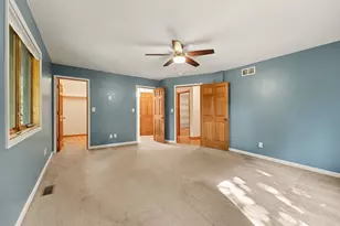 8647 Magnolia St, Saint John, IN 46373 - Photo 10