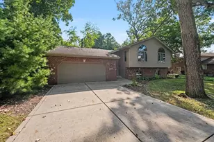 8647 Magnolia St, Saint John, IN 46373 - Photo 1