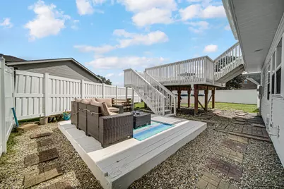 7581 Murrelet Street, Hobart, IN 46342 - Photo 14