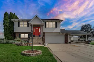 7581 Murrelet St, Hobart, IN 46342 - Photo 1