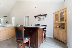 1002 N Colfax St, Griffith, IN 46319 - Photo 8