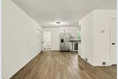 3752 Sandusky Street, Hobart, IN 46342 - Photo 6
