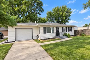 1218 E Farragut St, Crown Point, IN 46307 - Photo 16