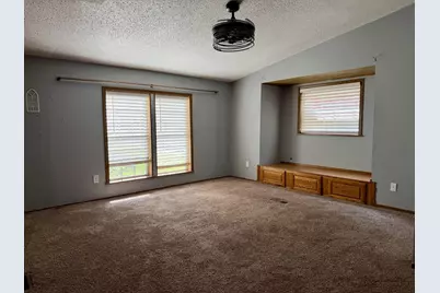 6036 Vermont Street, Merrillville, IN 46410 - Photo 12