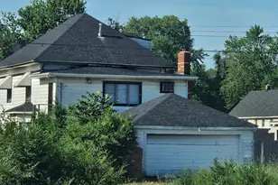 2259 W 10th Pl, Gary, IN 46404 - Photo 12