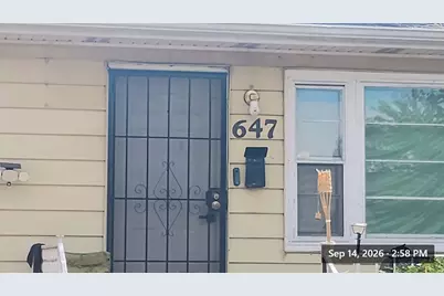 647 N New Hampshire Street, Gary, IN 46403 - Photo 2