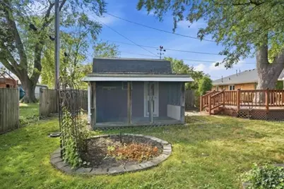 609 E Ash Place, Griffith, IN 46319 - Photo 16
