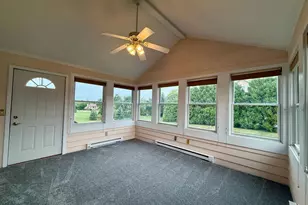 91 Fleetwood Dr N, Valparaiso, IN 46385 - Photo 18