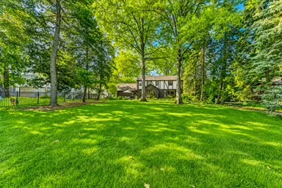 336 Friar Tuck Drive, Schererville, IN 46375 - Photo 6