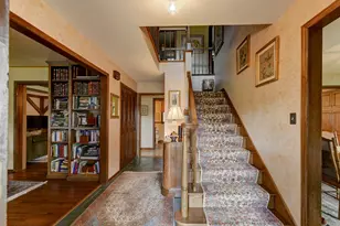 336 Friar Tuck Dr, Schererville, IN 46375 - Photo 8