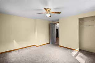 208 W Alyea St, Hebron, IN 46341 - Photo 12