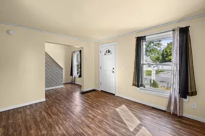 208 W Alyea Street, Hebron, IN 46341 - Photo 4