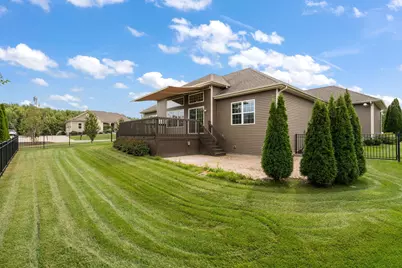 1350 Treviso Bay Drive, Valparaiso, IN 46385 - Photo 36
