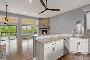 1350 Treviso Bay Dr, Valparaiso, IN 46385 - Photo 14