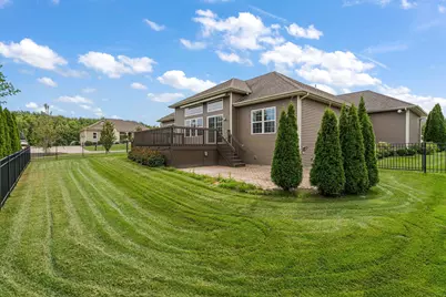 1350 Treviso Bay Drive, Valparaiso, IN 46385 - Photo 44