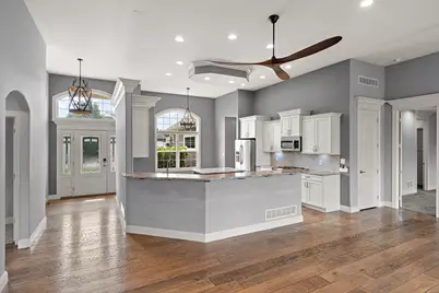 1350 Treviso Bay Drive, Valparaiso, IN 46385 - Photo 8