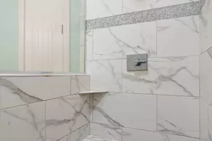 1350 Treviso Bay Dr, Valparaiso, IN 46385 - Photo 24
