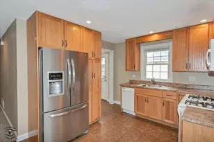 243 N Cline Ave, Griffith, IN 46319 - Photo 10