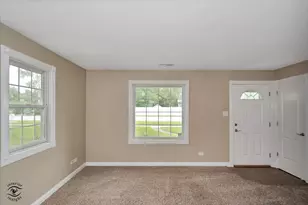 243 N Cline Ave, Griffith, IN 46319 - Photo 4