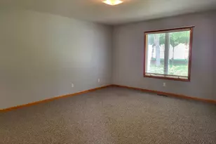 34 Victoria Cir, La Porte, IN 46350 - Photo 10