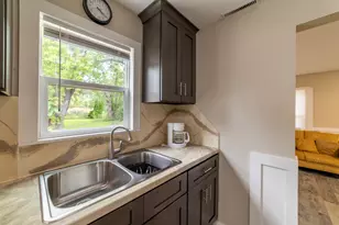 2416 Cass St, Gary, IN 46405 - Photo 12
