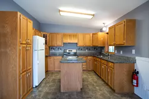 802 S Rose Ave, Kouts, IN 46347 - Photo 8