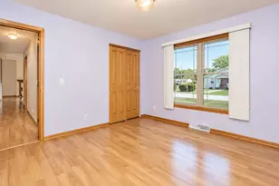 802 S Rose Ave, Kouts, IN 46347 - Photo 14
