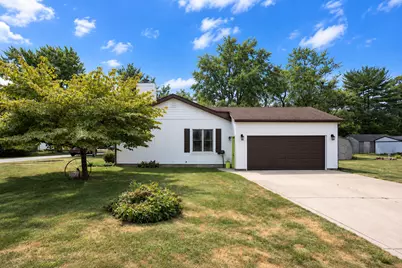 802 S Rose Avenue, Kouts, IN 46347 - Photo 2