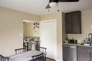 407 Saginaw Dr, Valparaiso, IN 46385 - Photo 10