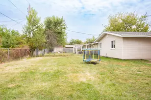 407 Saginaw Dr, Valparaiso, IN 46385 - Photo 38