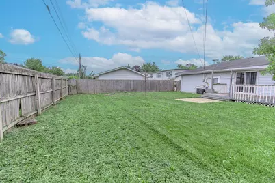 6286 California Street, Hobart, IN 46342 - Photo 18