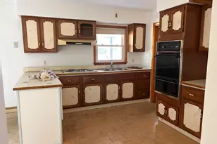 12170 S Oakwood Dr, Saint John, IN 46373 - Photo 6