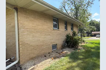 12170 S Oakwood Drive, Saint John, IN 46373 - Photo 2