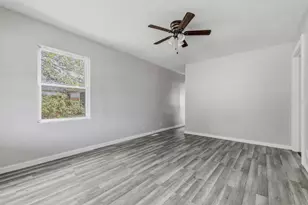 1633 Finley Ave, Indianapolis, IN 46203 - Photo 8