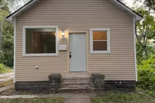 4228 Delaware St, Gary, IN 46409 - Photo 2