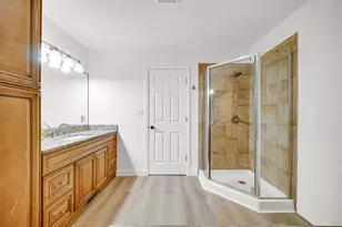 435 W 300 S, Valparaiso, IN 46385 - Photo 16