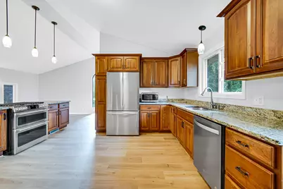 435 W 300 S, Valparaiso, IN 46385 - Photo 10