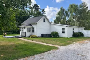 1290 Old Porter Rd, Westchester Township, IN 46304 - Photo 1