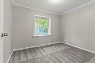 3310 W 40th Ave, Gary, IN 46408 - Photo 18