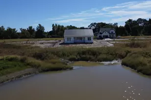 1858 Lambrusco Dr, Valparaiso, IN 46385 - Photo 2