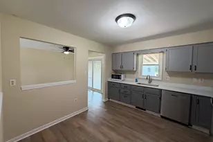 7079 Lenburg Rd, Portage, IN 46368 - Photo 6