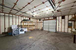 7079 Lenburg Rd, Portage, IN 46368 - Photo 18