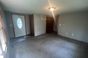 2741 Edgewood St, Portage, IN 46368 - Photo 14