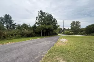 7202 E 83rd Ave, Crown Point, IN 46307 - Photo 4