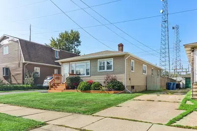 8410 Gordon Drive, Highland, IN 46322 - Photo 2